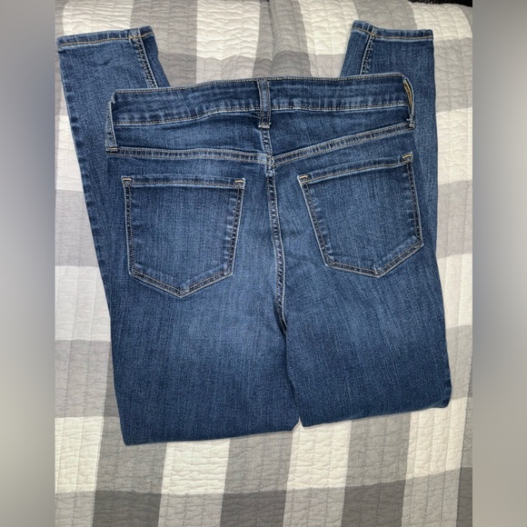 Old Navy Women’s Skinny High Rise Jeans - Picture 3 of 3